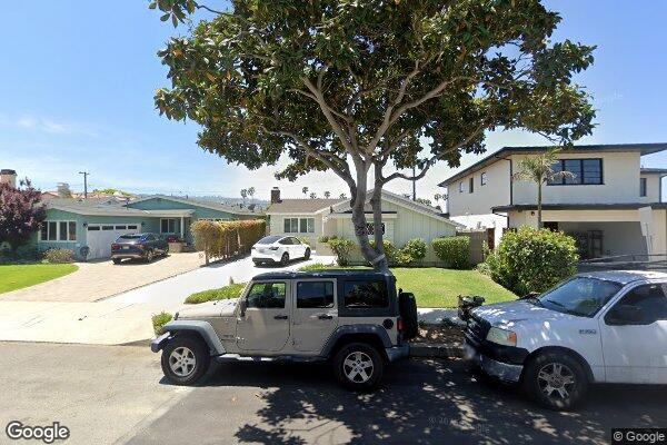 Avenue E Guest Home