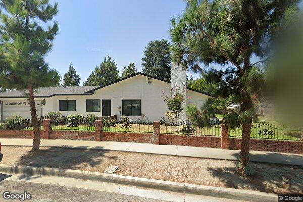 Pine House, The